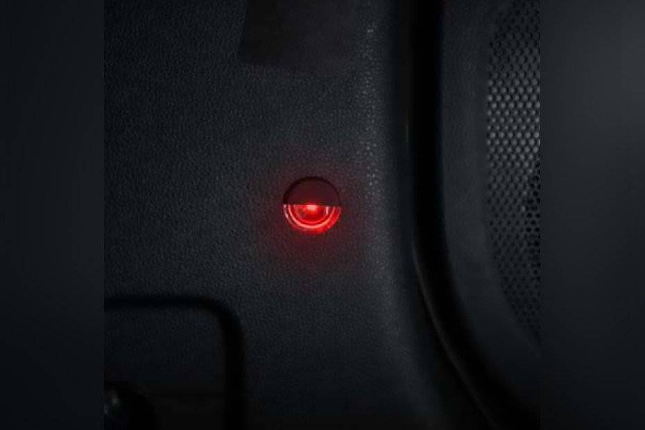 Toyota Innova Hycross Exterior And Interior Accessories Detailed