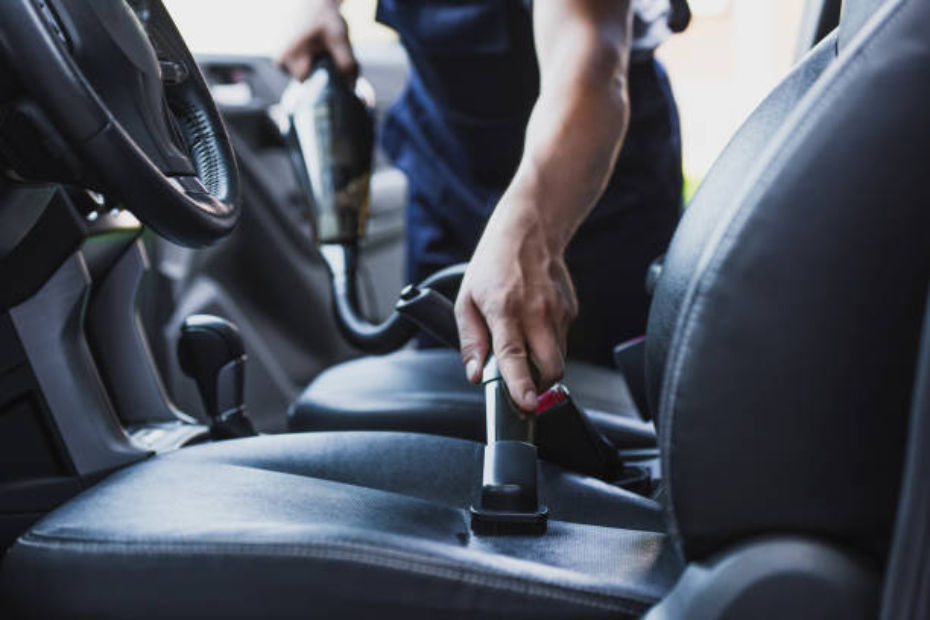 Purrfectly Clean: Car Care Tips Every Pet Owner Needs to Know
