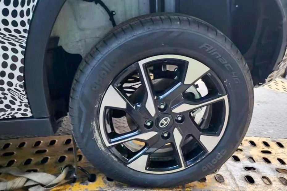Tata Punch EV disc brake Tata Punch EV disc brake
