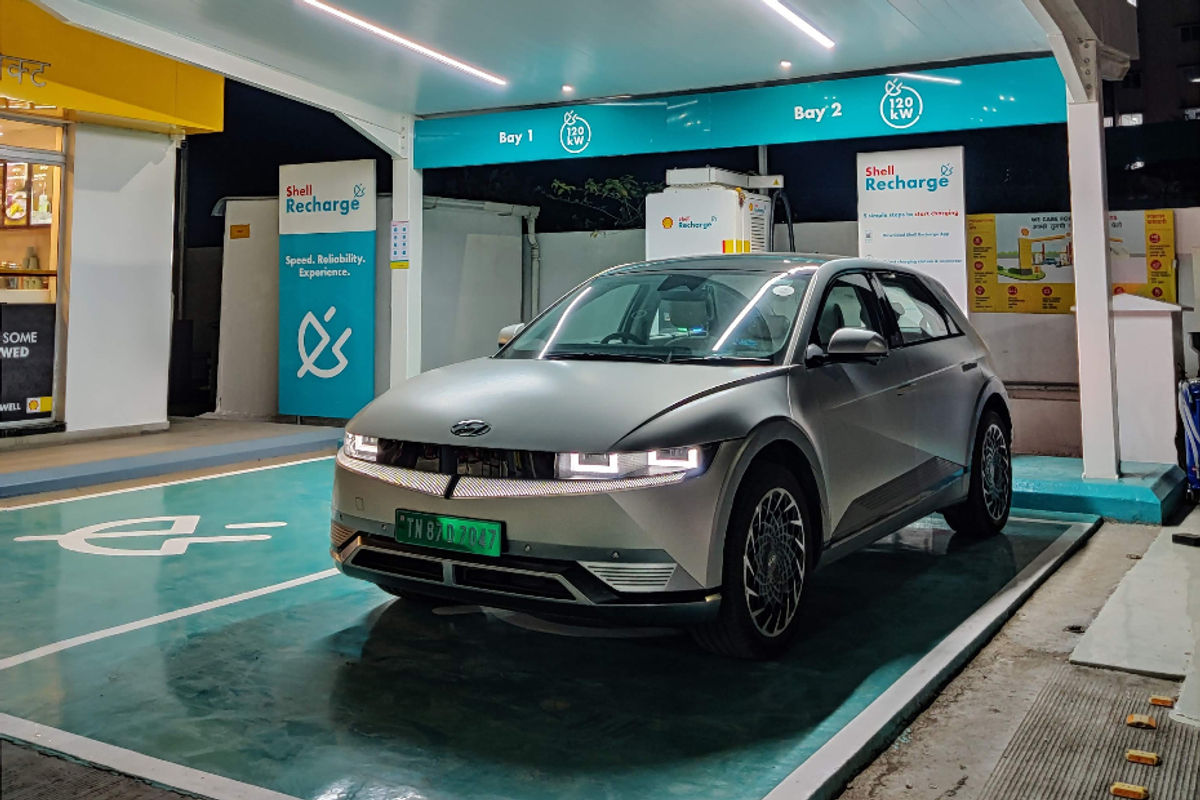 Hyundai Ioniq 5 At Shell