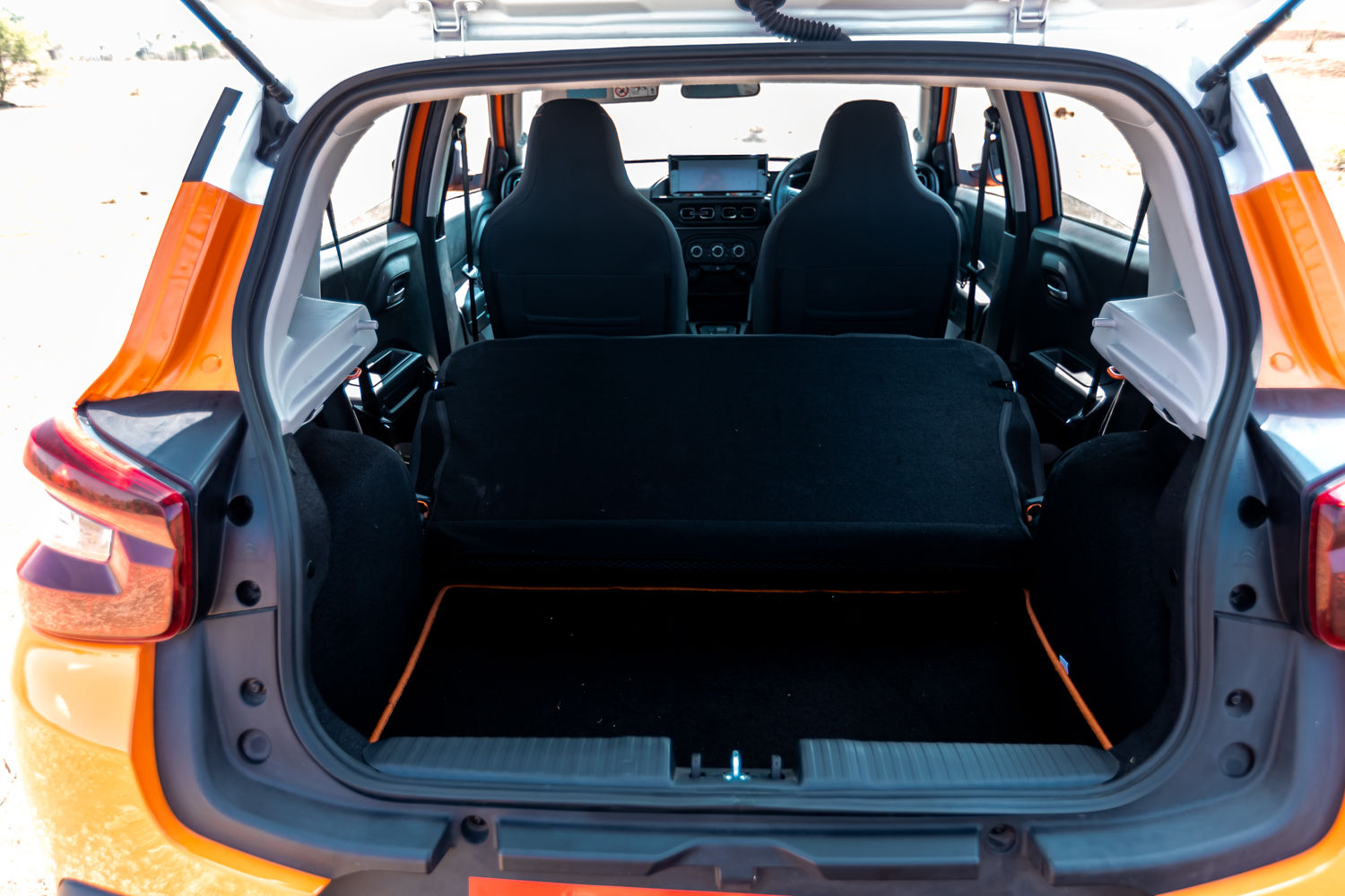 eC3 boot space with seats folded