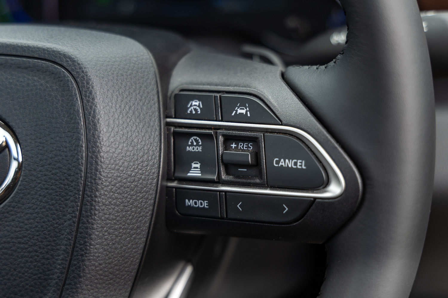 Toyota Innova Hycross ADAS controls