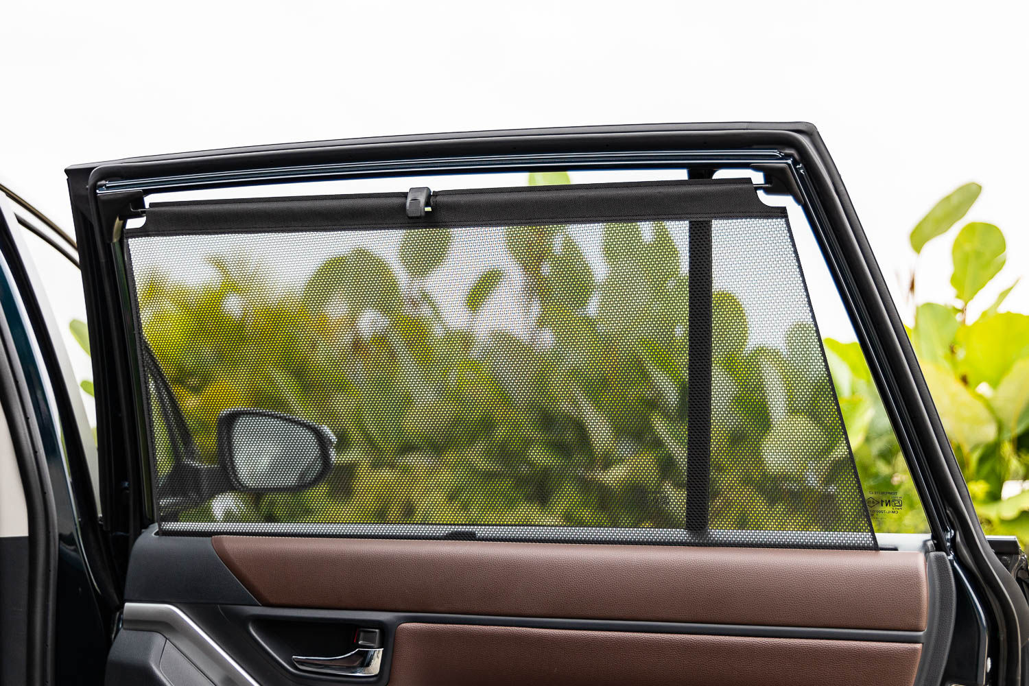 Toyota Innova Hycross second row sunshades
