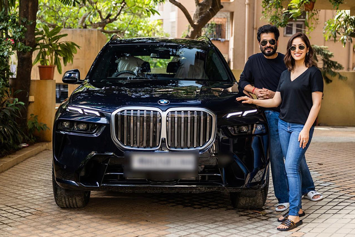 Yami Gautam's new BMW X7