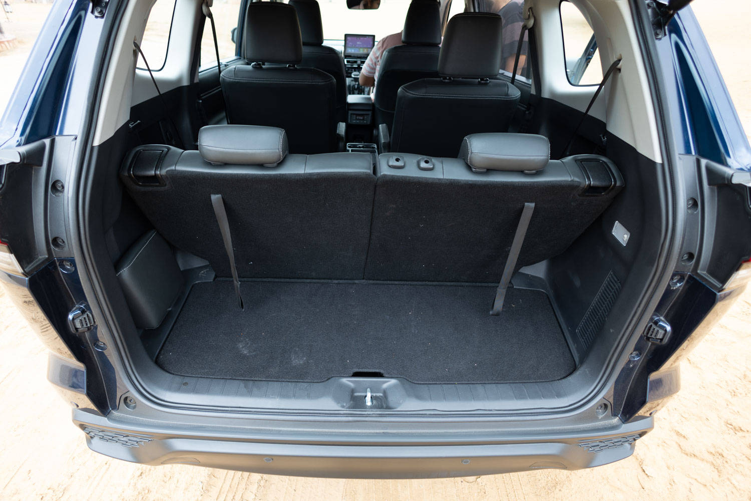 Maruti Invicto boot space