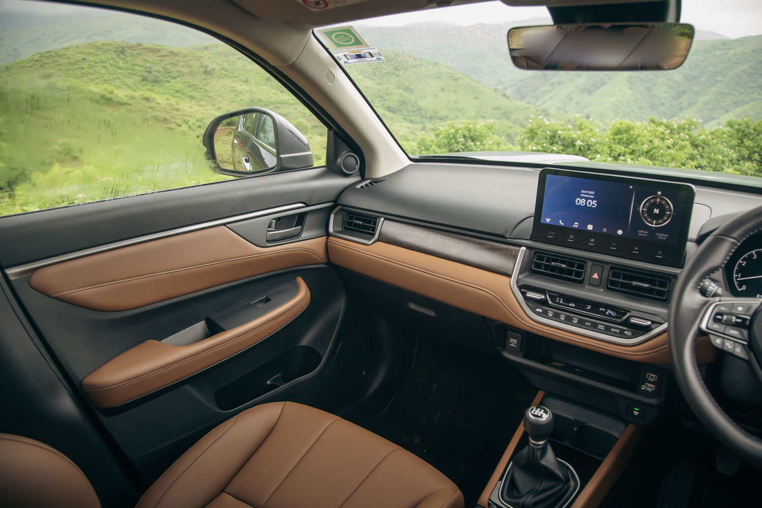 Honda Elevate interior