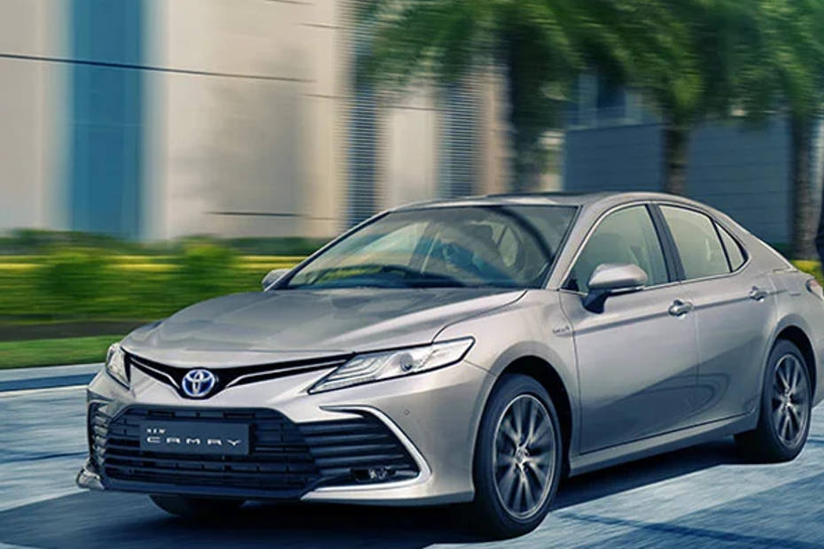 Toyota To Unveil Its First Flex-fuel Prototype Of The Camry Hybrid On ...