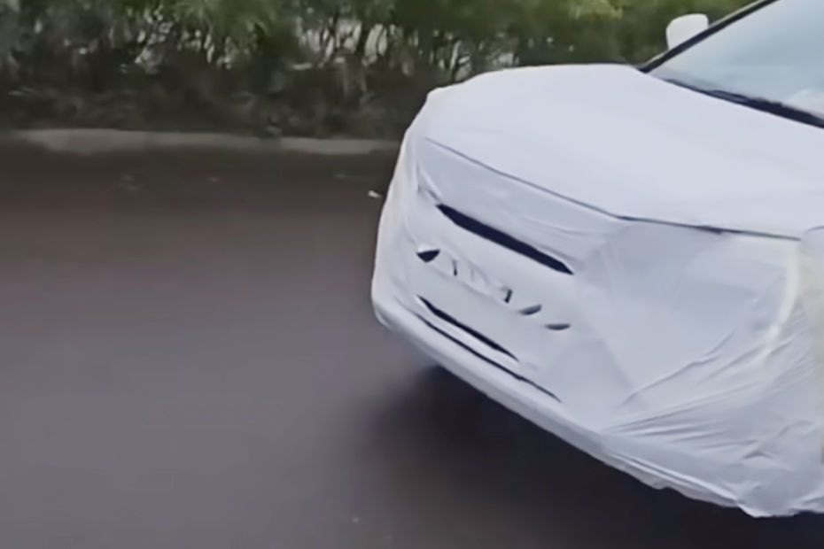 Mahindra XUV300 FL