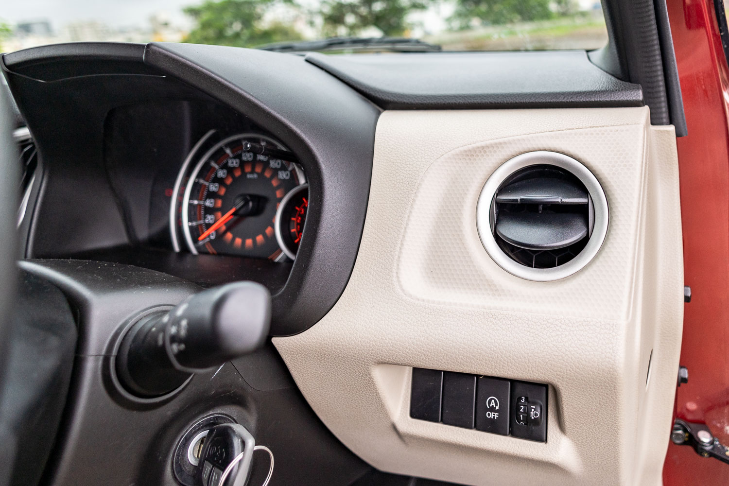 Maruti Suzuki Wagon R Facelift What Makes It So Popular In India