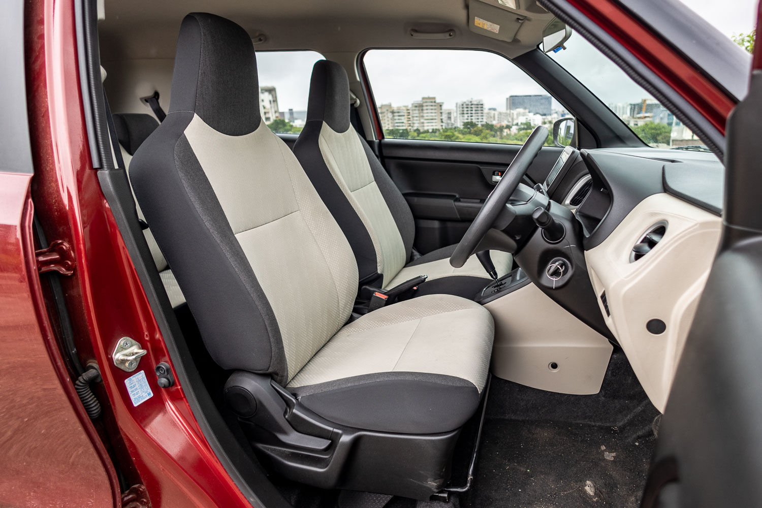 Maruti Wagon R Front Seats