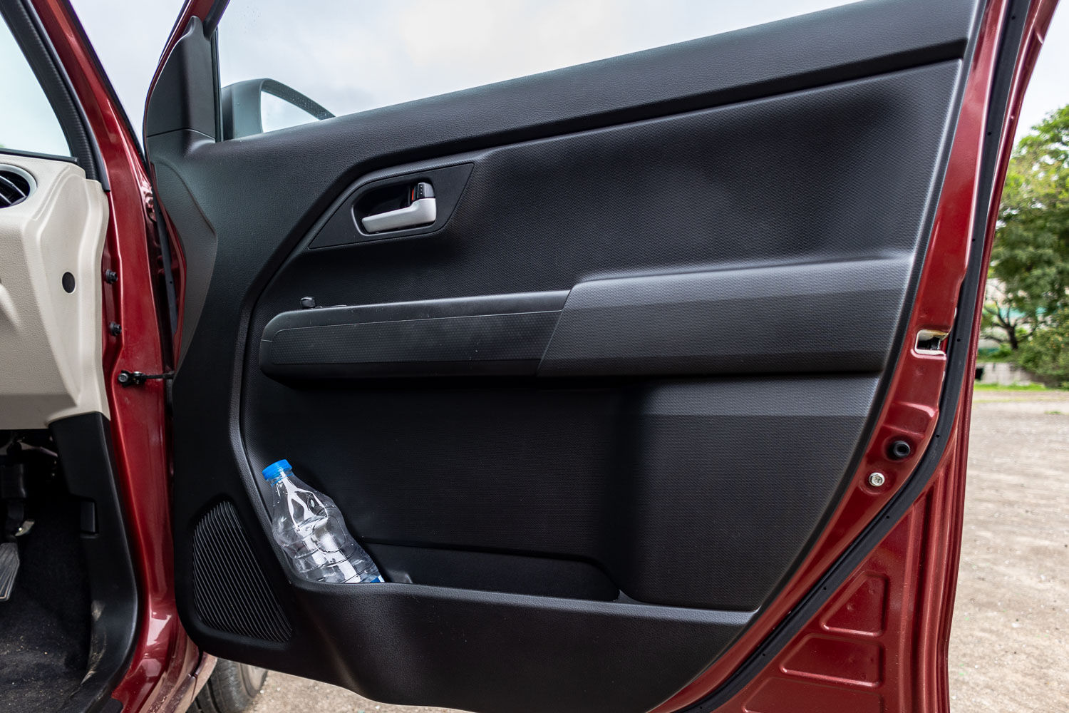 Maruti Wagon R Door Bottle Holder