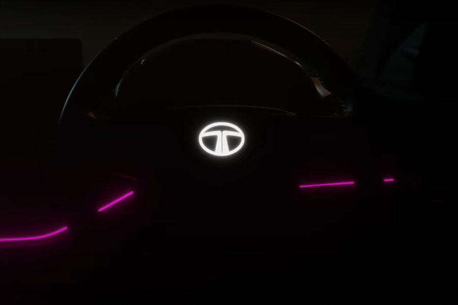 Tata Harrier facelift 2-spoke steering wheel