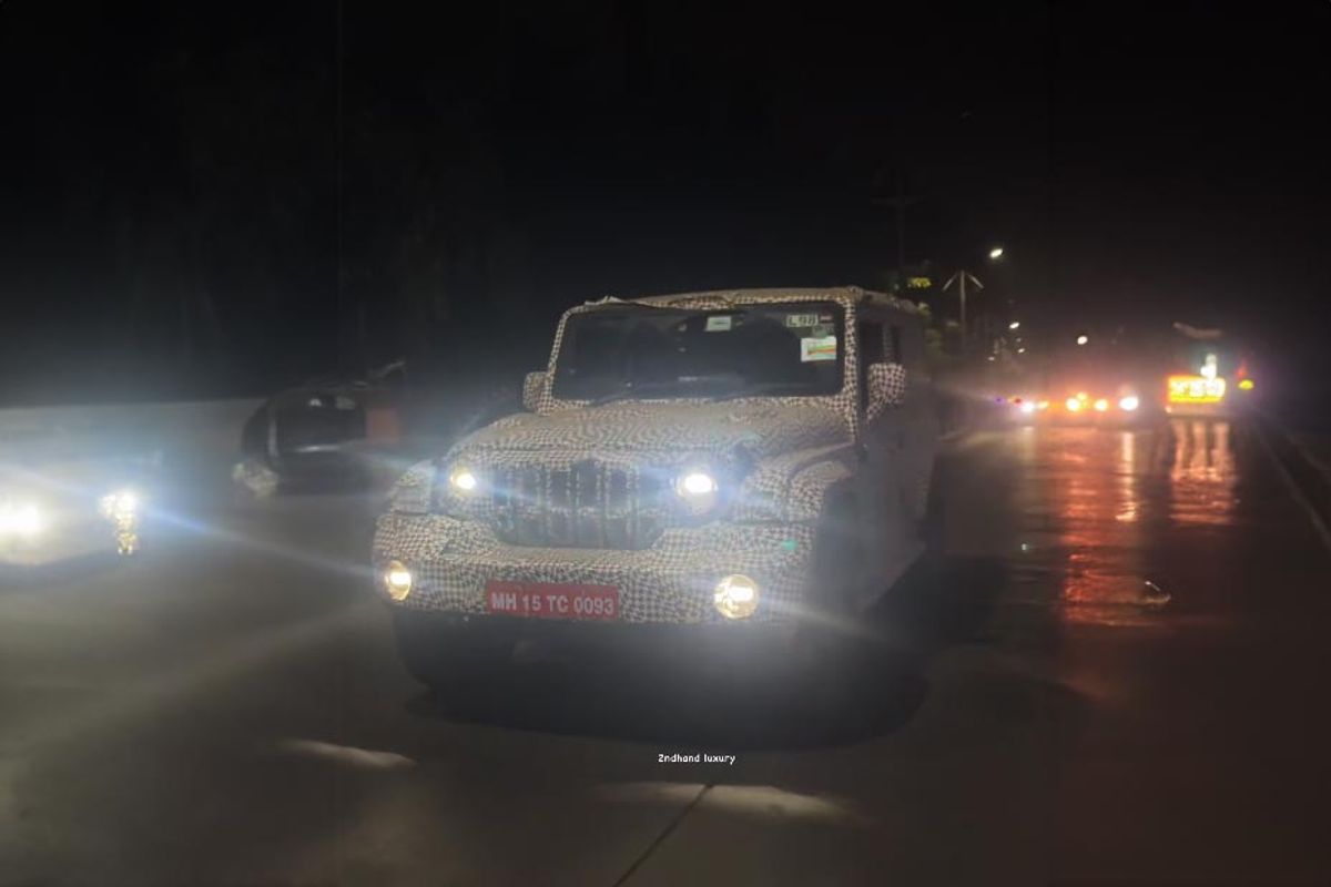 5 door Mahindra Thar spied again