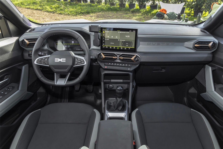 New Renault Duster cabin