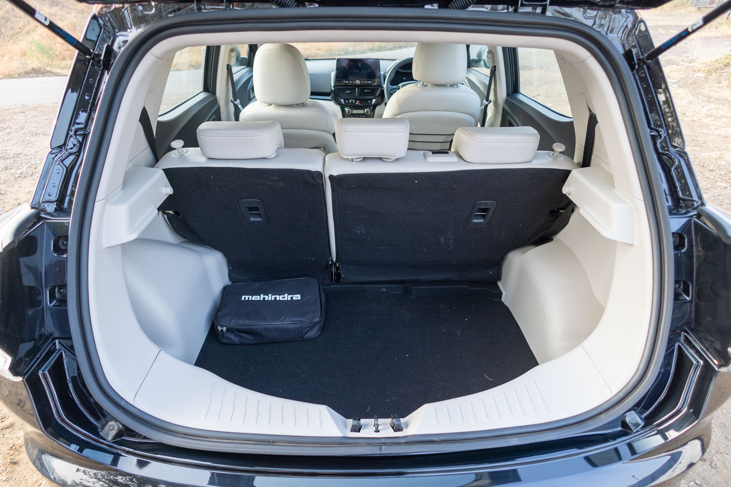 Mahindra XUV400 EV EL Pro Variant Boot