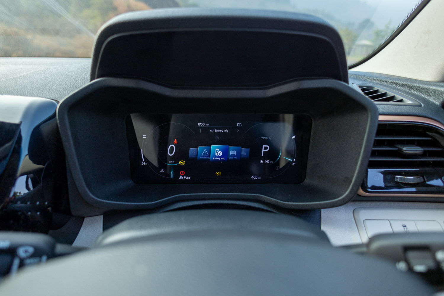 Mahindra XUV400 EV Digital Cluster