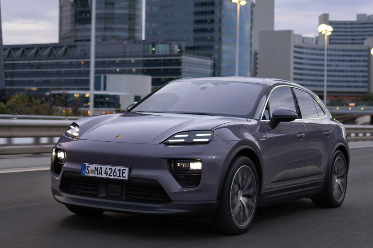 Porsche Macan EV