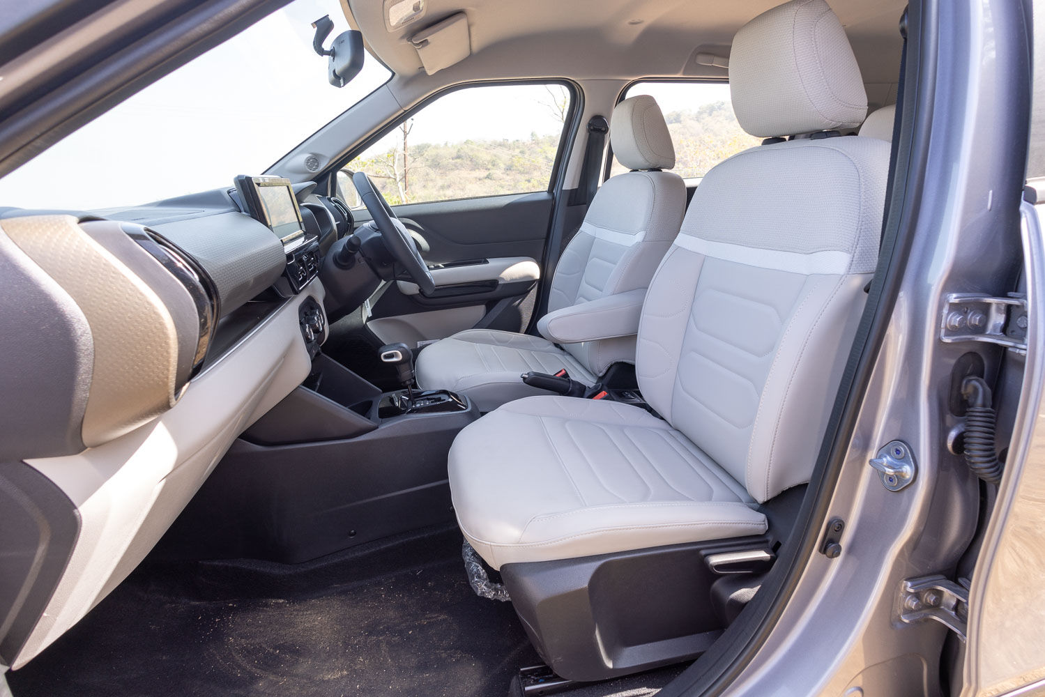 Citroen C3 Aircross cabin