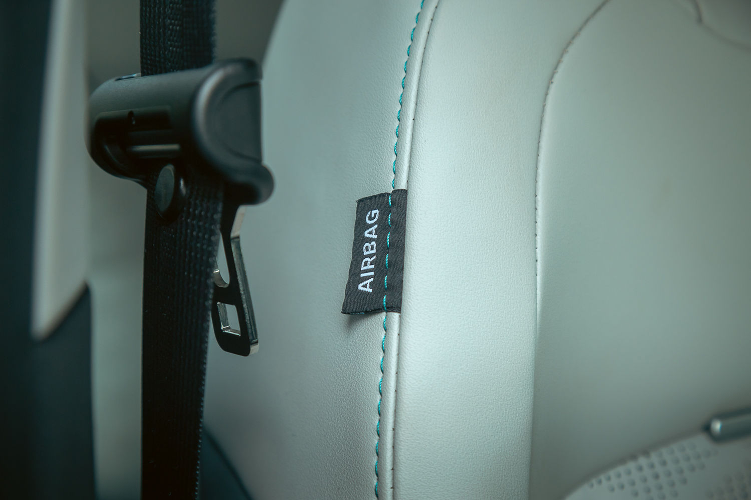 Base-spec Tata Punch EV Airbag Base-spec Tata Punch EV Airbag
