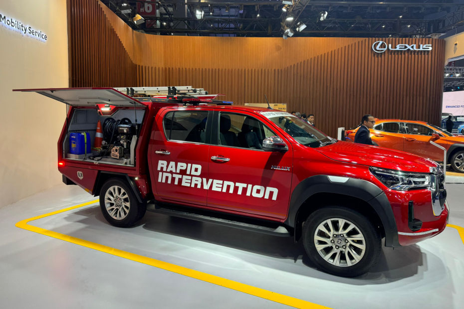 Toyota Hilux Rapid Intervention Toyota Hilux Rapid Intervention