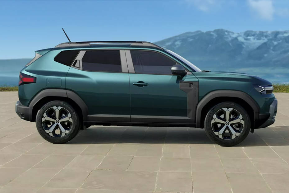 2024 Renault Duster side