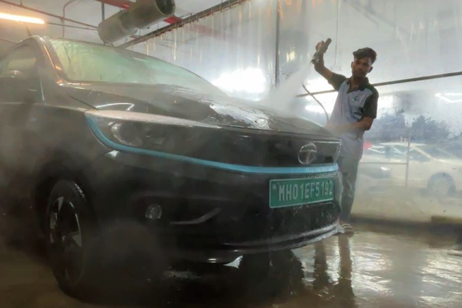 Tata Tiago EV pressure washing