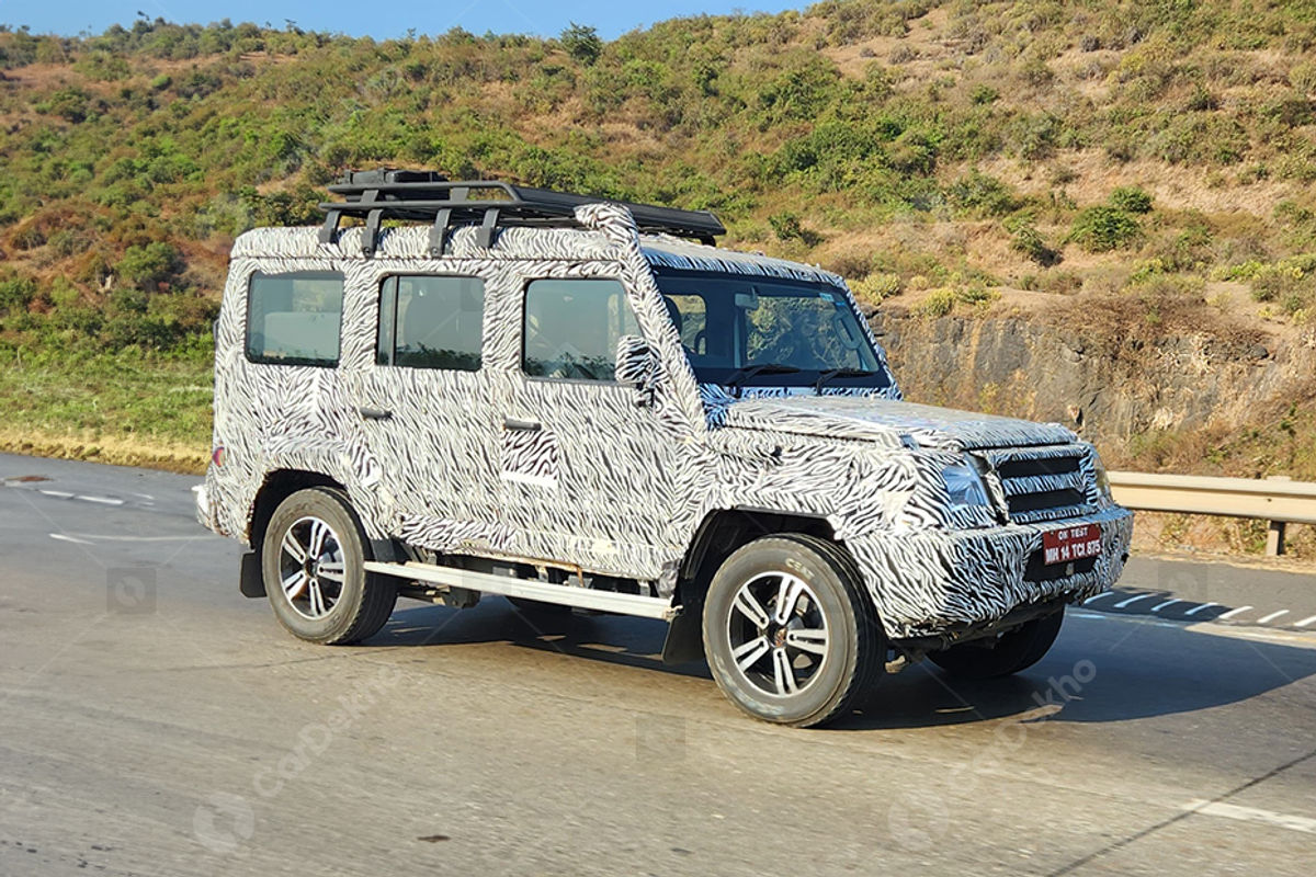 Force Gurkha 5-door spied