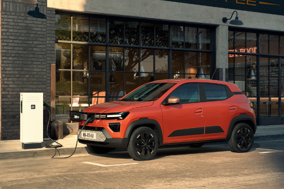 2024 Dacia Spring (Renault Kwid EV) charging 2024 Dacia Spring (Renault Kwid EV) charging