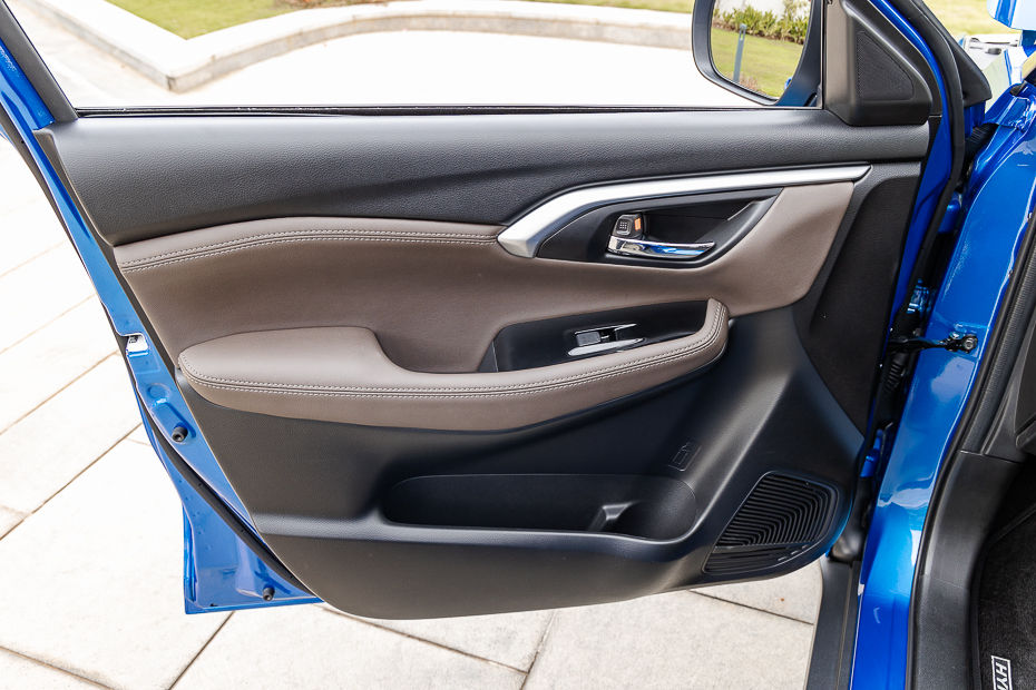 Toyota Urban Cruiser Hyryder Front Door