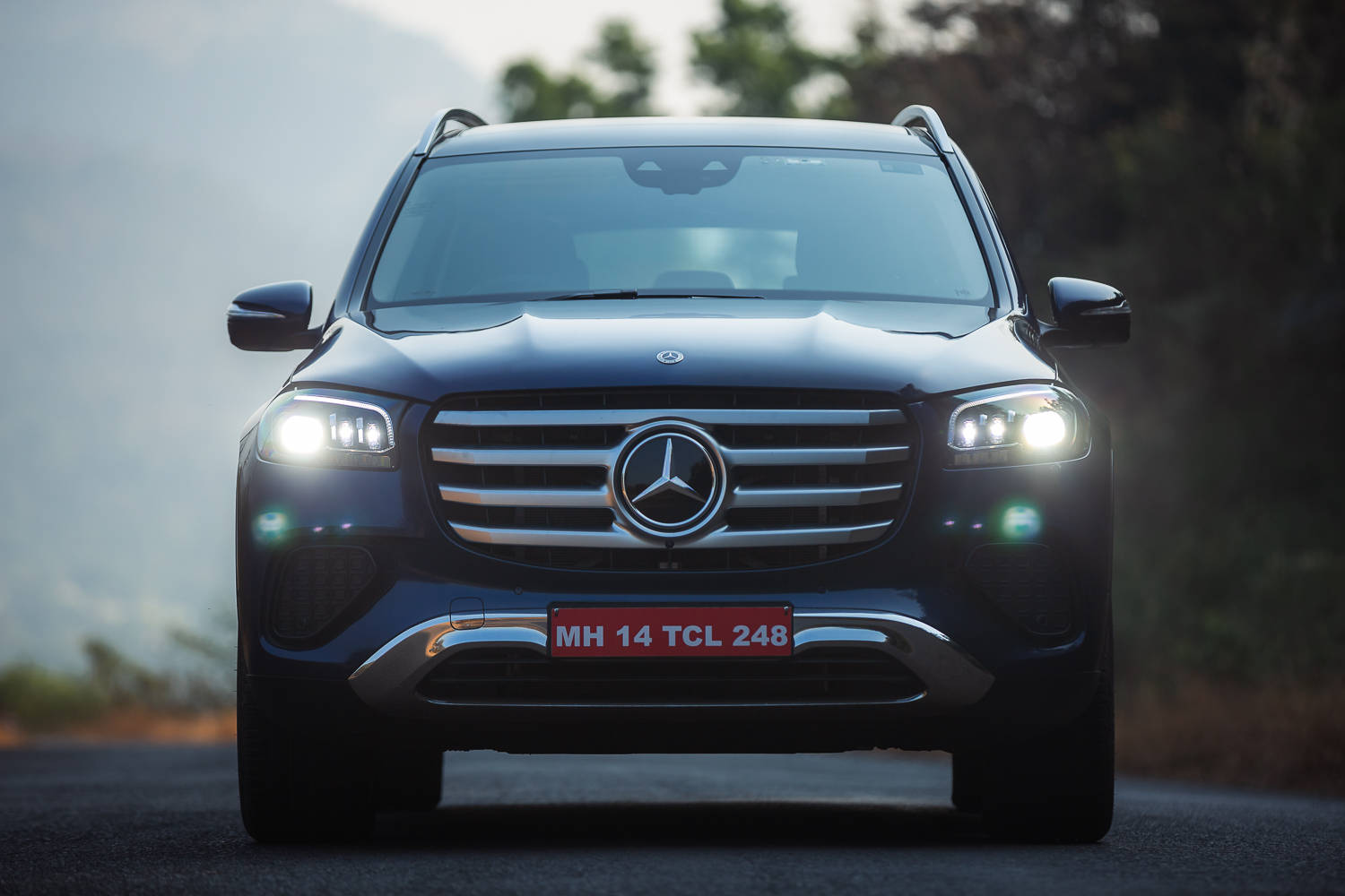 Mercedes-Benz GLS front