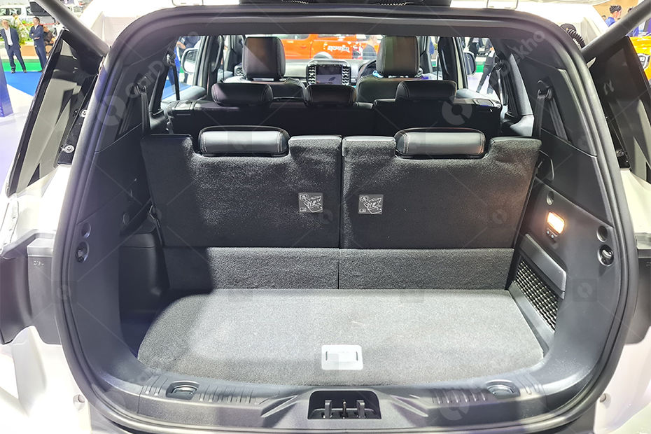 Ford Everest Boot Space Ford Everest Boot Space