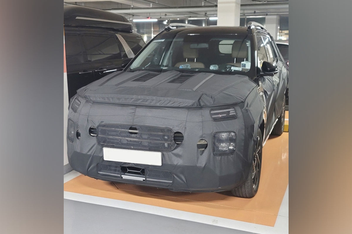 2024 Hyundai Alcazar spied