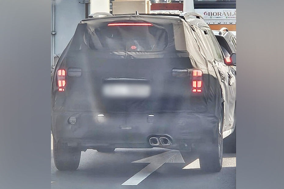 2024 Hyundai Alcazar rear spied 2024 Hyundai Alcazar rear spied
