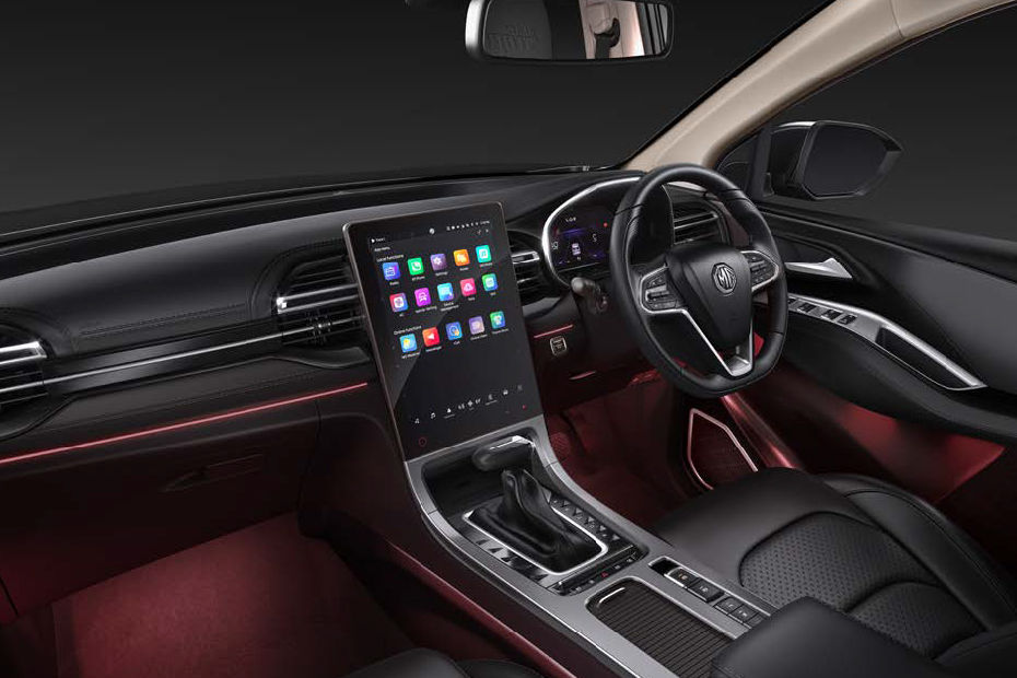 MG Hector Blackstorm Dashboard