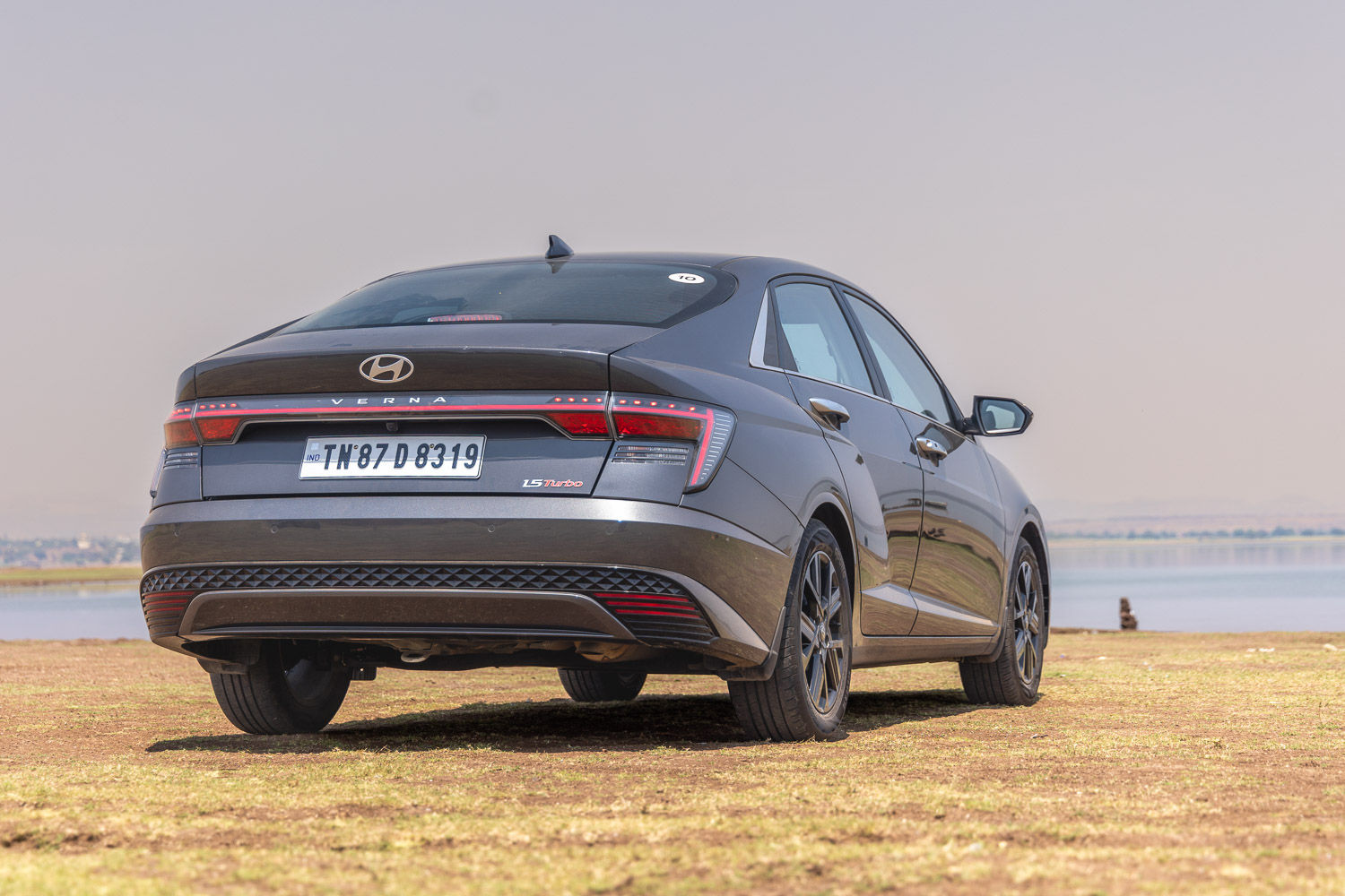 Verna turbo rear