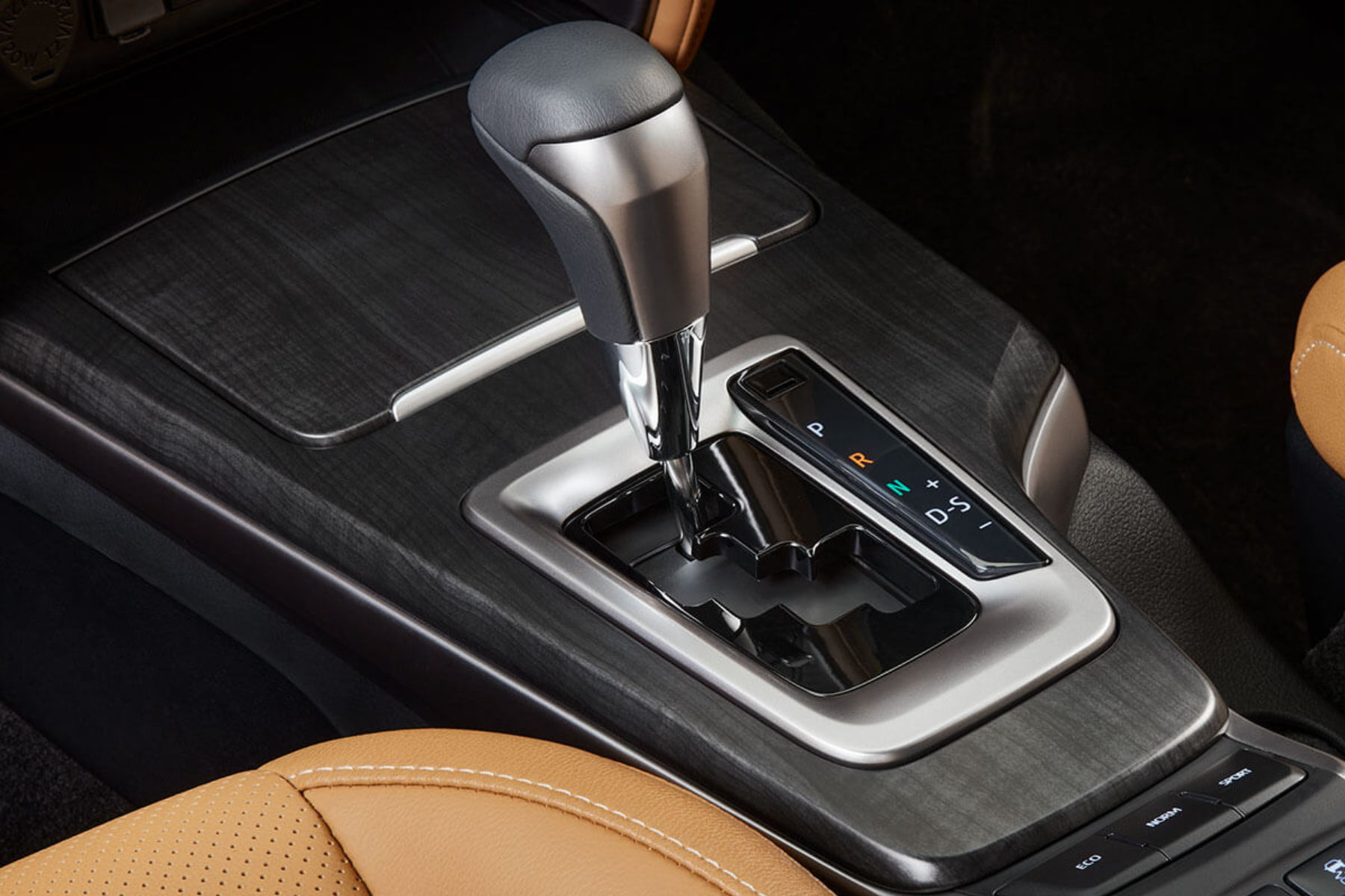 Toyota Fortuner Gear Lever