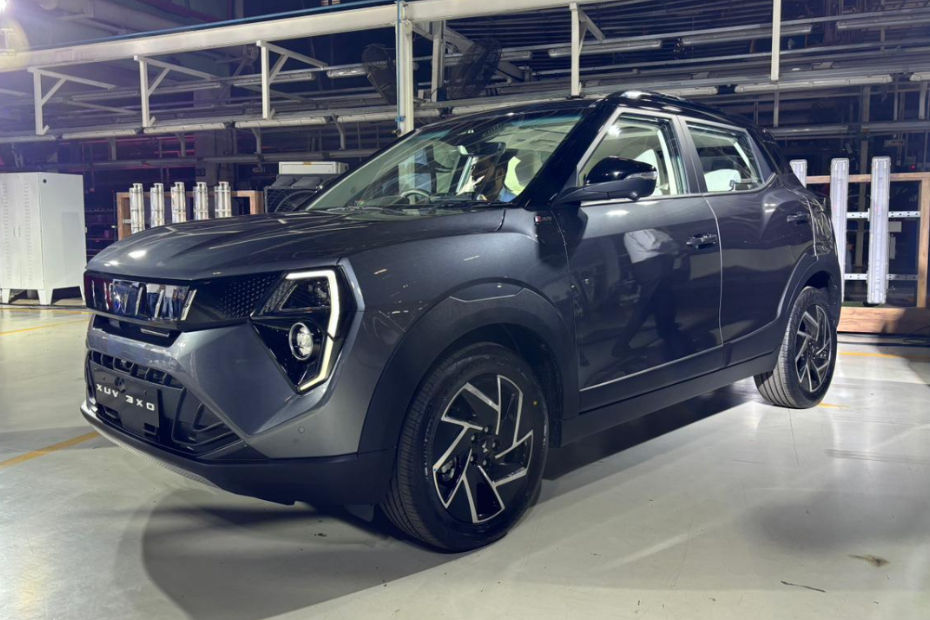 Mahindra XUV 3XO Side