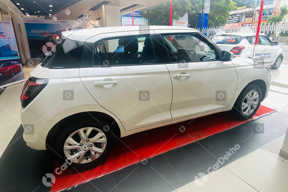 2024 Maruti Swift Zxi Variant Analysis: Is It Best Value For Money