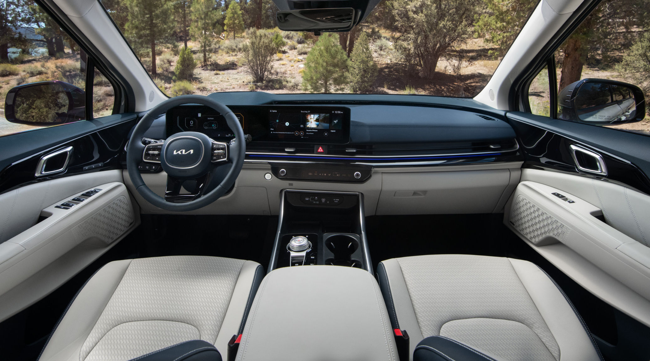 Interiors of the Kia Carnival facelift available internationally