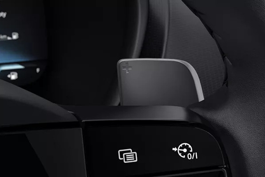 Mahindra XUV 3XO Misses Out On ventilated Seats, Paddle Shifters, Heads