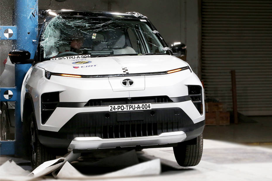 Tata Punch EV Side Pole Crash Test