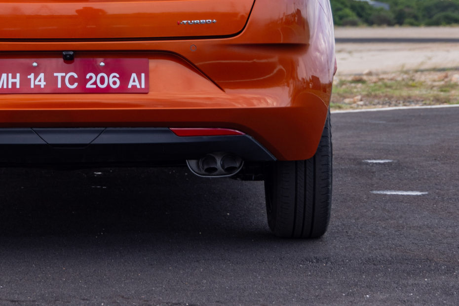 Tata Altroz Racer dual-tip exhaust Tata Altroz Racer dual-tip exhaust