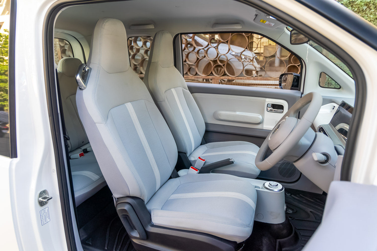 MG Comet EV Front Seats