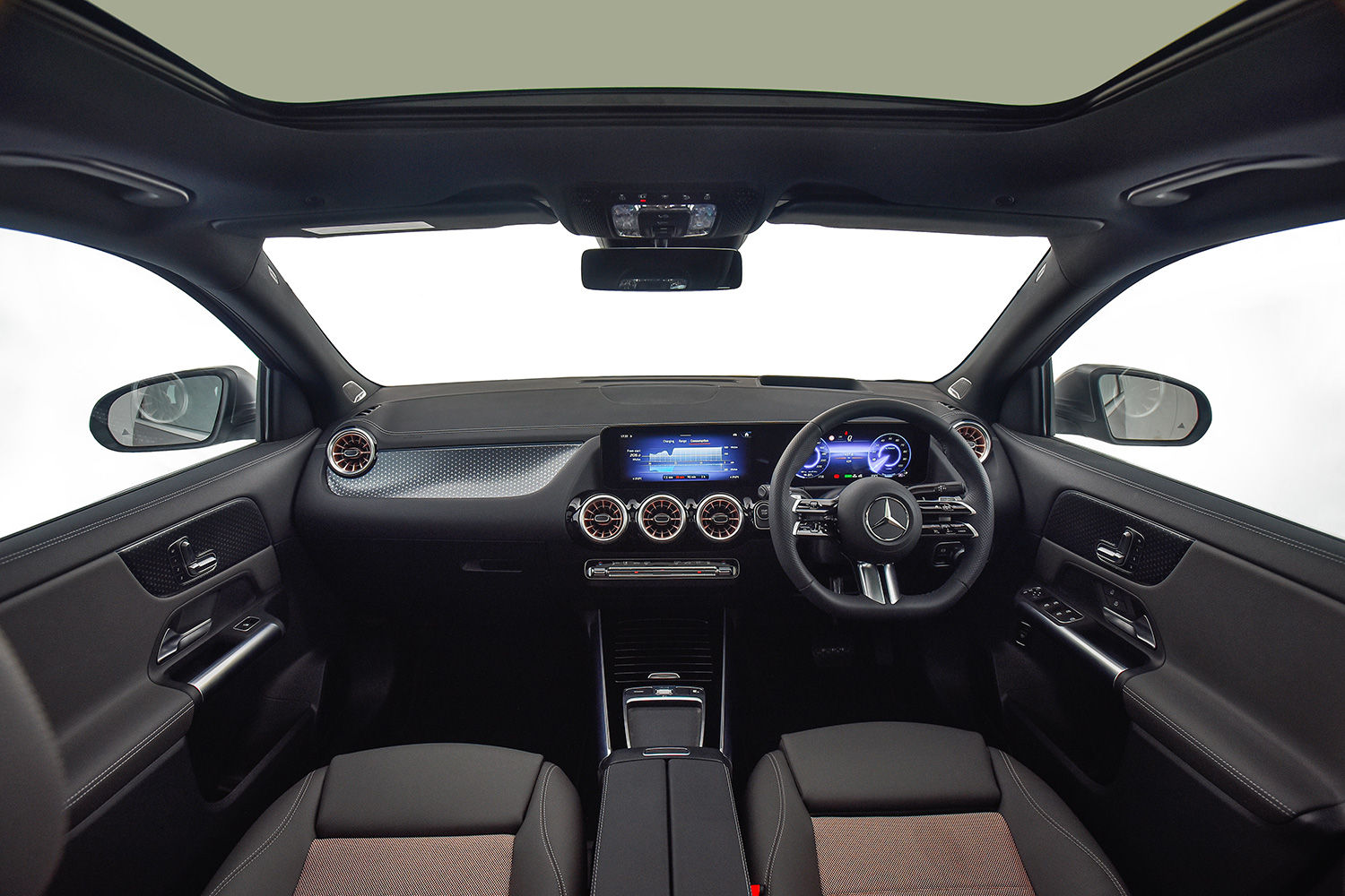 Mercedes-Benz EQA cabin