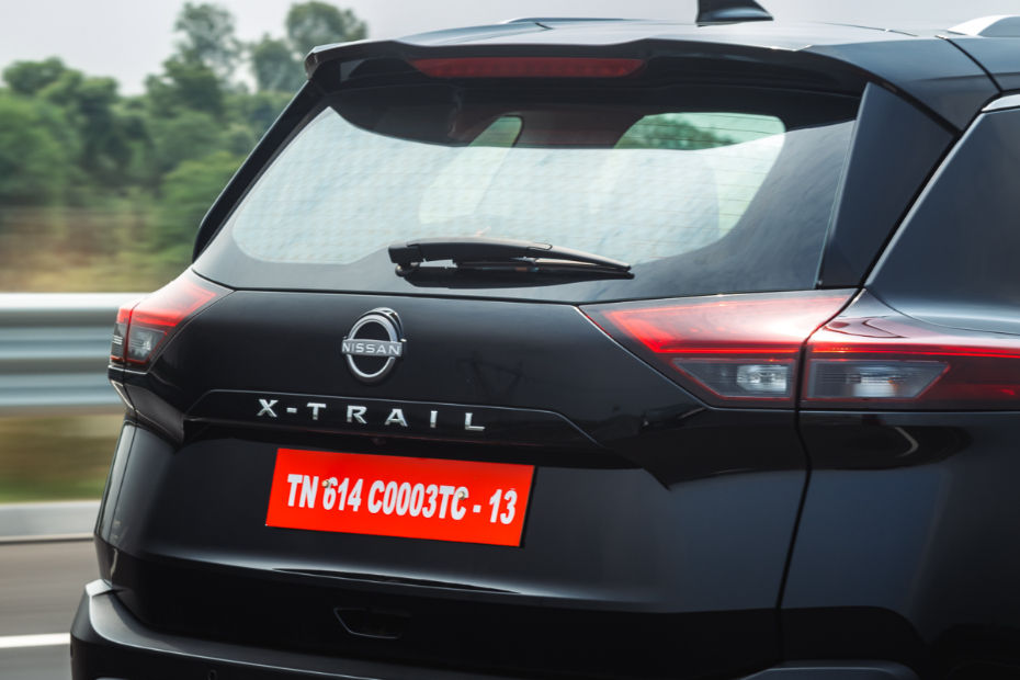 Nissan X-Trail Rear Nissan X-Trail Rear