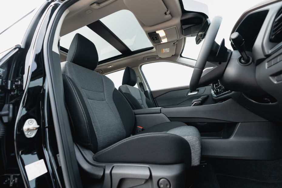 Nissan X-Trail Front Row Seats Nissan X-Trail Front Row Seats