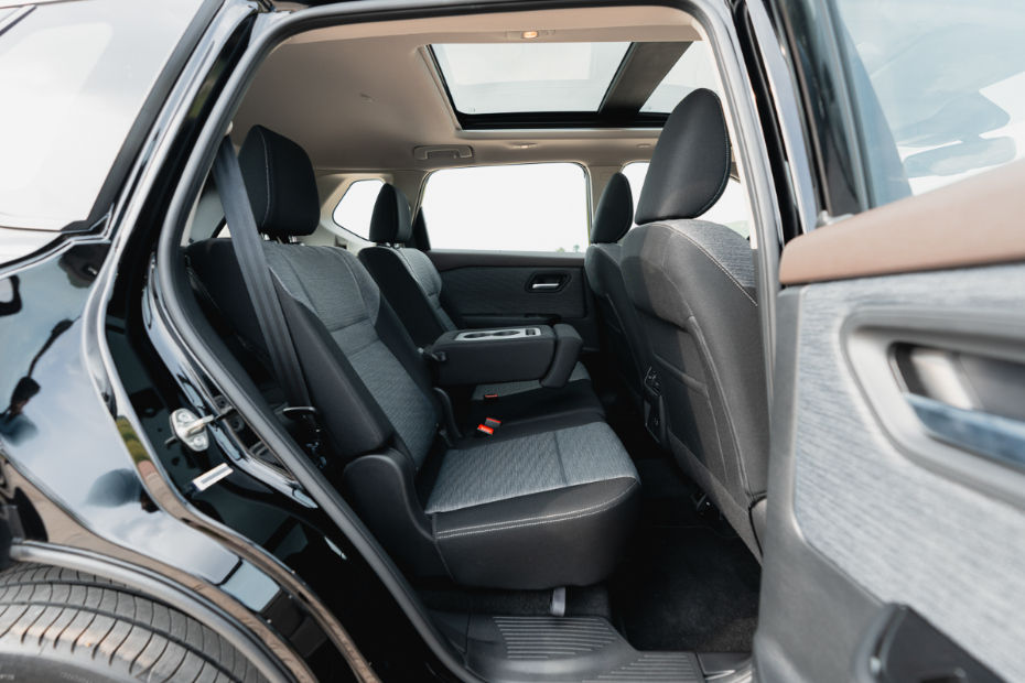 Nissan X-Trail Second Row Seats Nissan X-Trail Second Row Seats