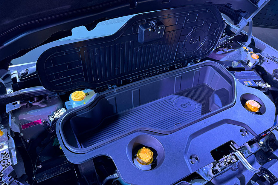 Tata Curvv EV frunk