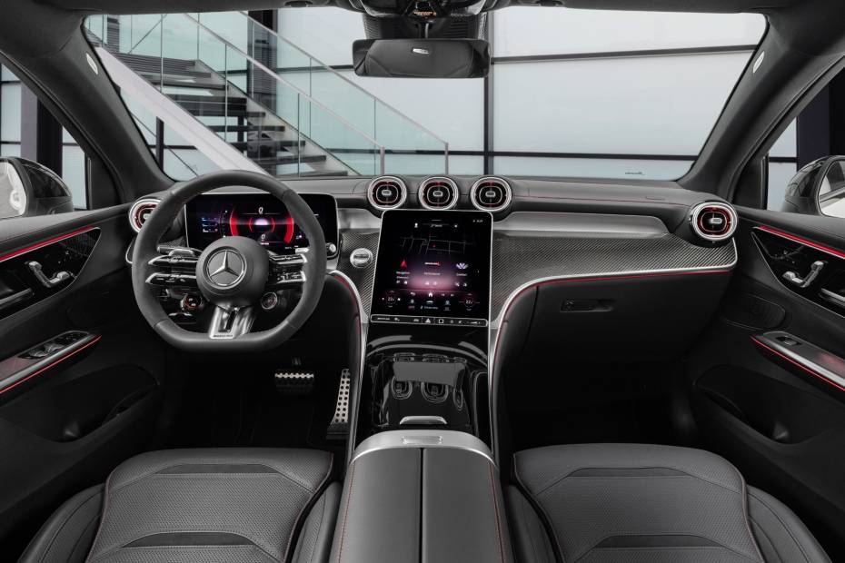 Mercedes-AMG GLC 43 Coupe interior