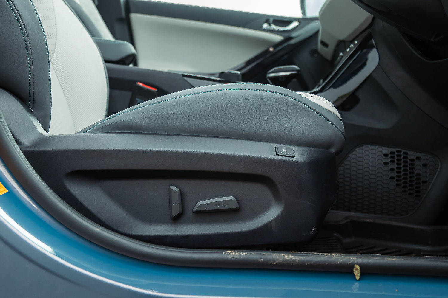 Tata Curvv EV powered seat